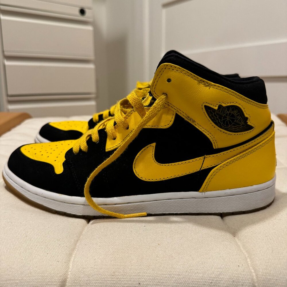 Air Jordan 1 Old Love New Love Beginning Moments Pack Yellow Only